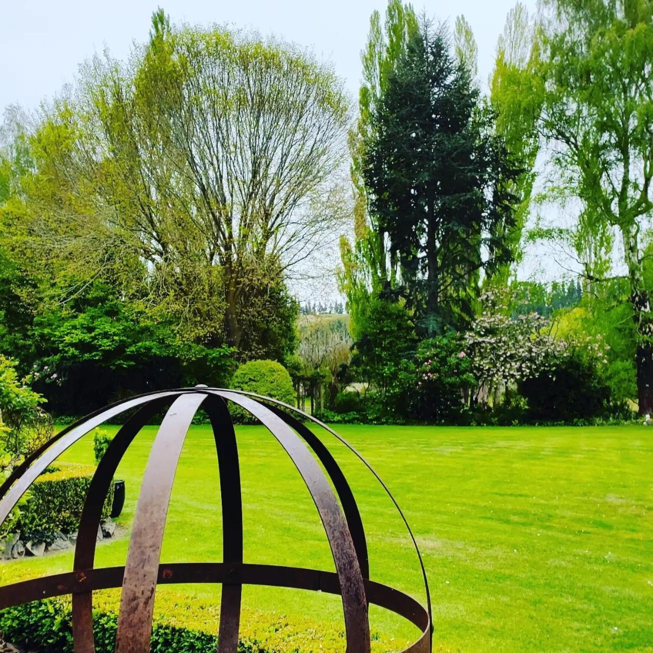 Karetu Downs Farm Stay Hawarden Exteriör bild